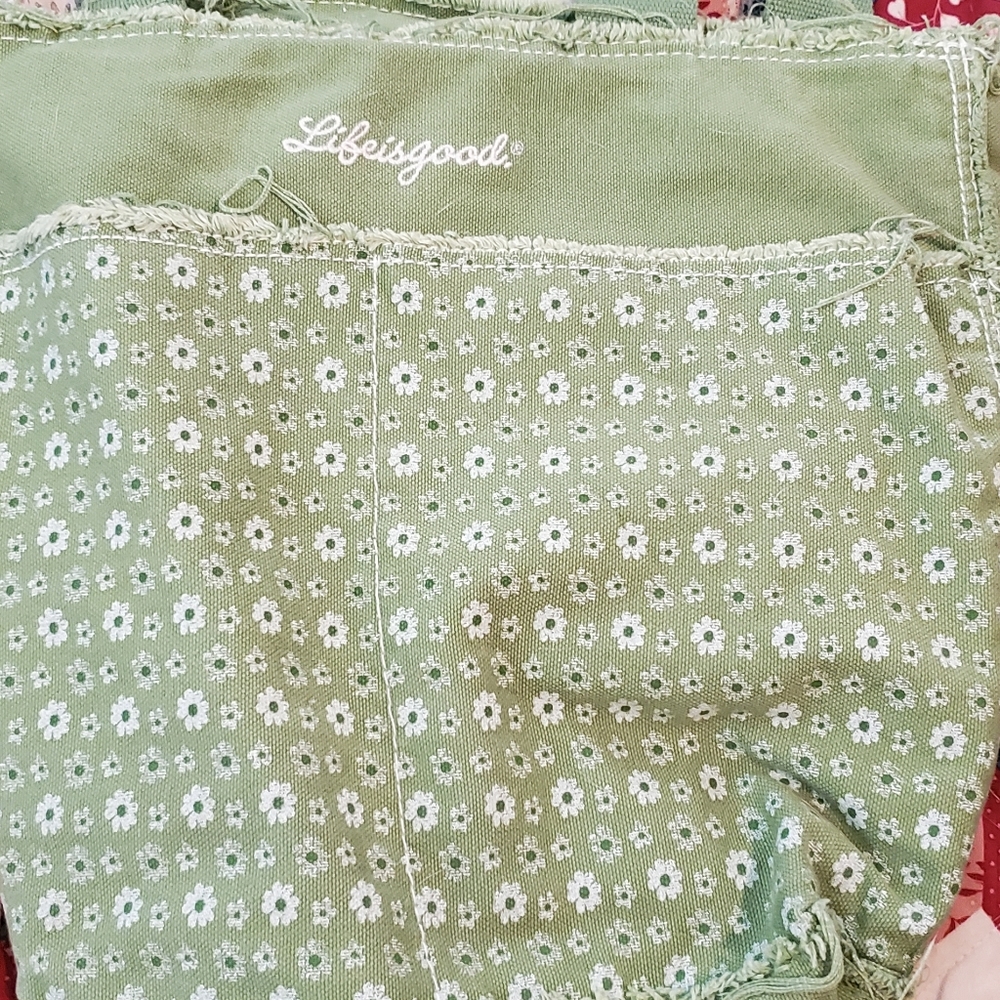 Life is Good Tote Purse